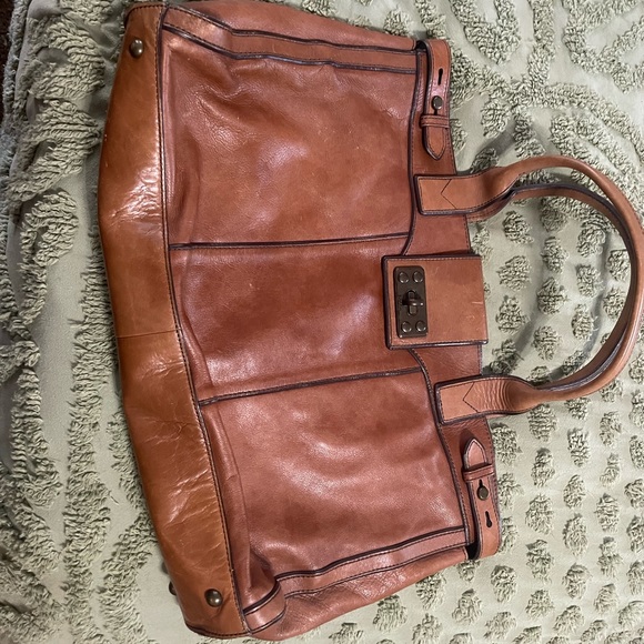 Fossil Weekender Bag - Picture 2 of 3